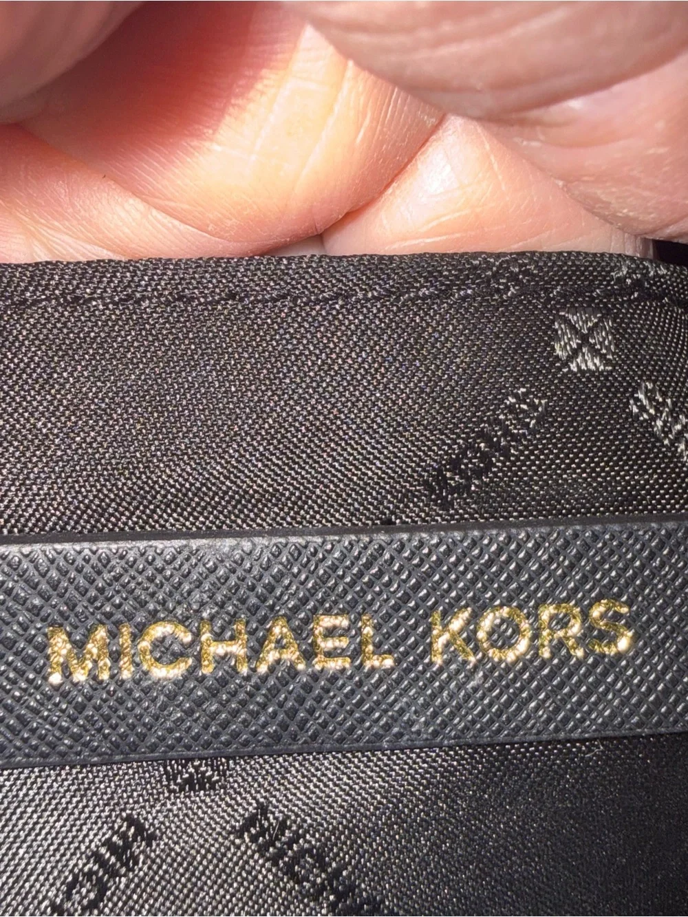 Michael Kors Jet Set Tote – Black Saffiano-Style – Gold Hardware